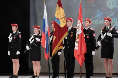 Андрей Плитко вручил ветеранам юбилейные медали «75-лет Победы в Великой Отечественной войне 1941-1945 гг.»