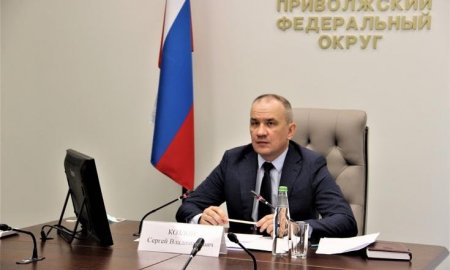 Помощник полпреда Сергей Козлов провел совещание по вопросу предупреждения правонарушений