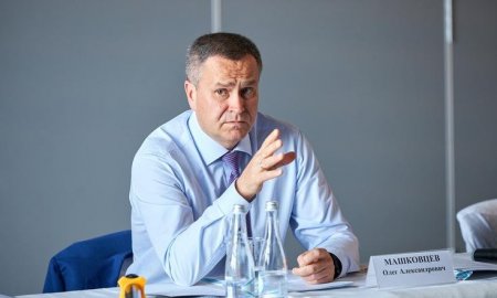 В Самаре заместитель полпреда Олег Машковцев провел совещание по вопросам реализации государственной молодежной политики в регионах ПФО