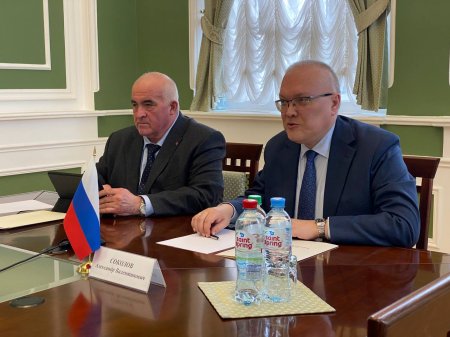 С губернатором Костромской области Сергеем Ситниковым обсудили экономику и инфраструктуру